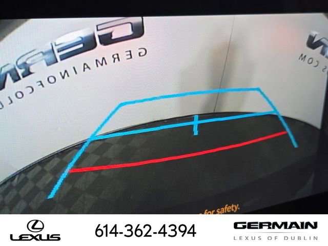 Used 2025 Toyota Sienna XLE image 32