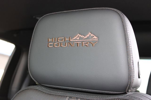 Used 2024 Chevrolet Silverado 3500 High Country w/ High Country Premium Package image 28
