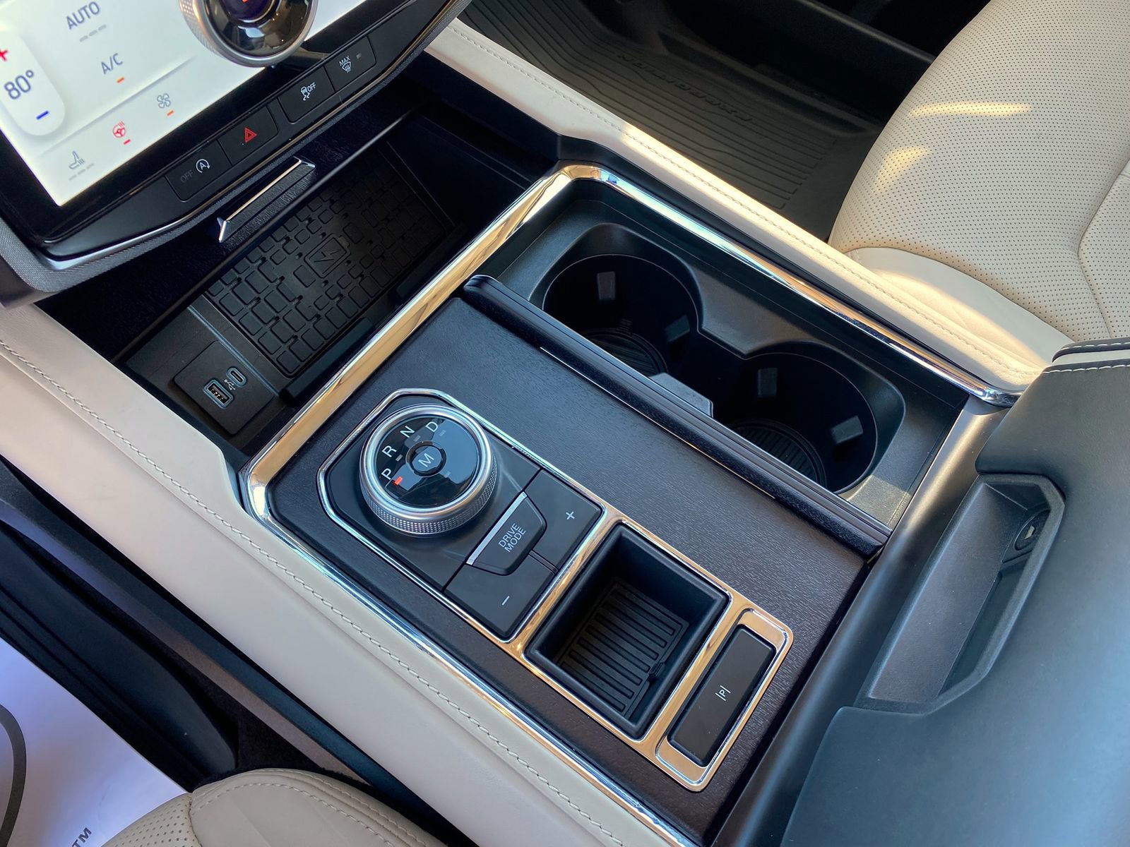 Used 2022 Ford Expedition Max Platinum image 18