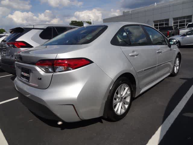 Certified 2025 Toyota Corolla LE w/ LE Premium Package FWD image 5
