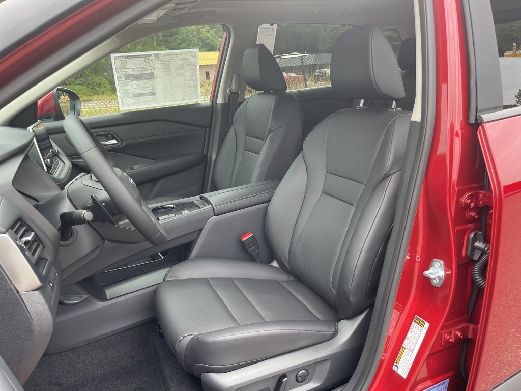 New 2026 Nissan Rogue SV w/ SV Premium Package image 16