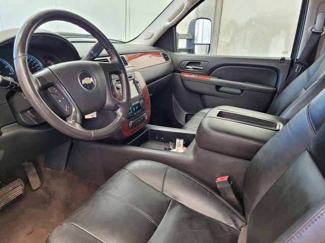 Used 2011 Chevrolet Silverado 2500 LTZ w/ LTZ Plus Package image 12