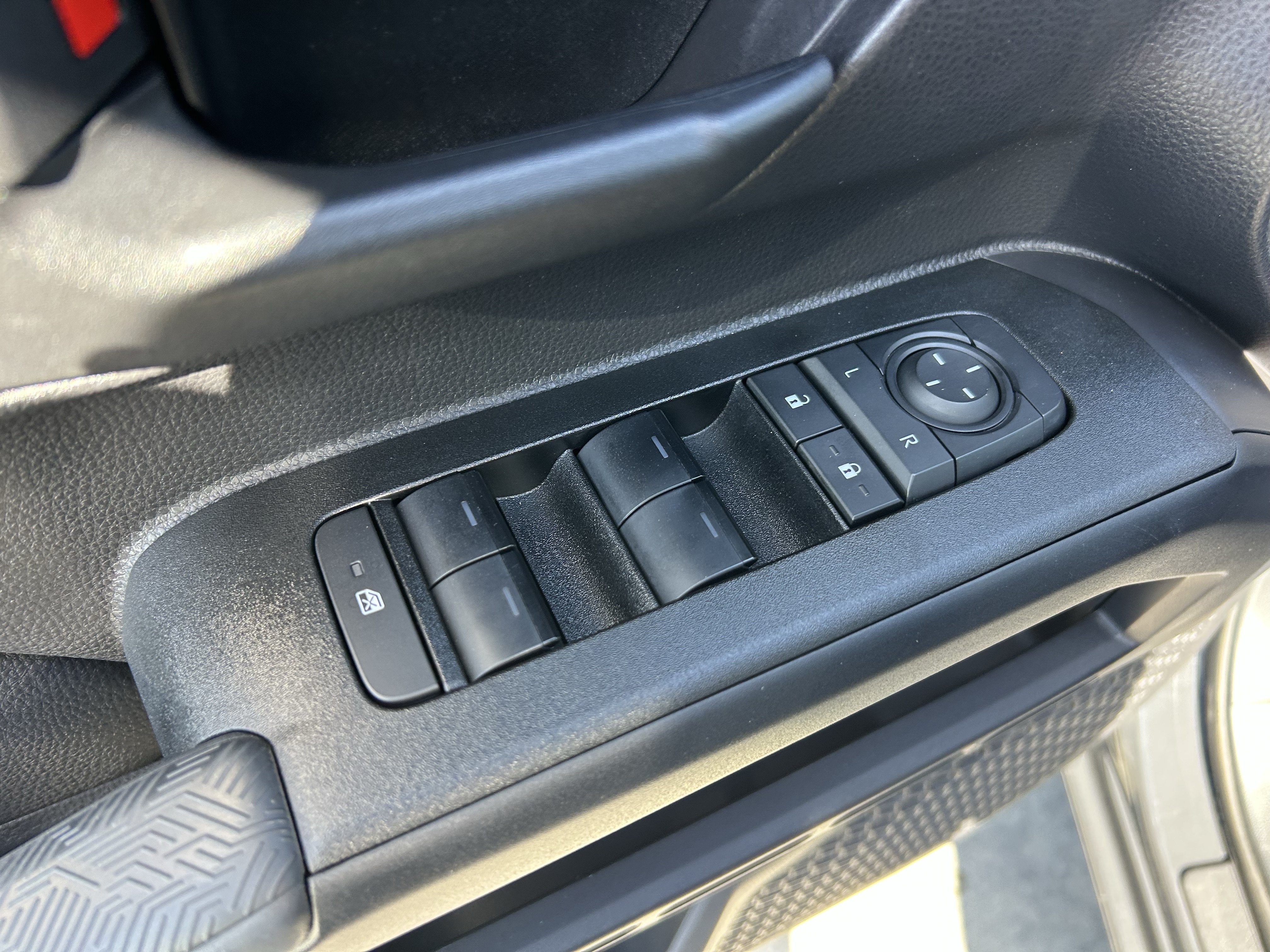 Certified 2026 Toyota 4Runner SR5 RWD image 18