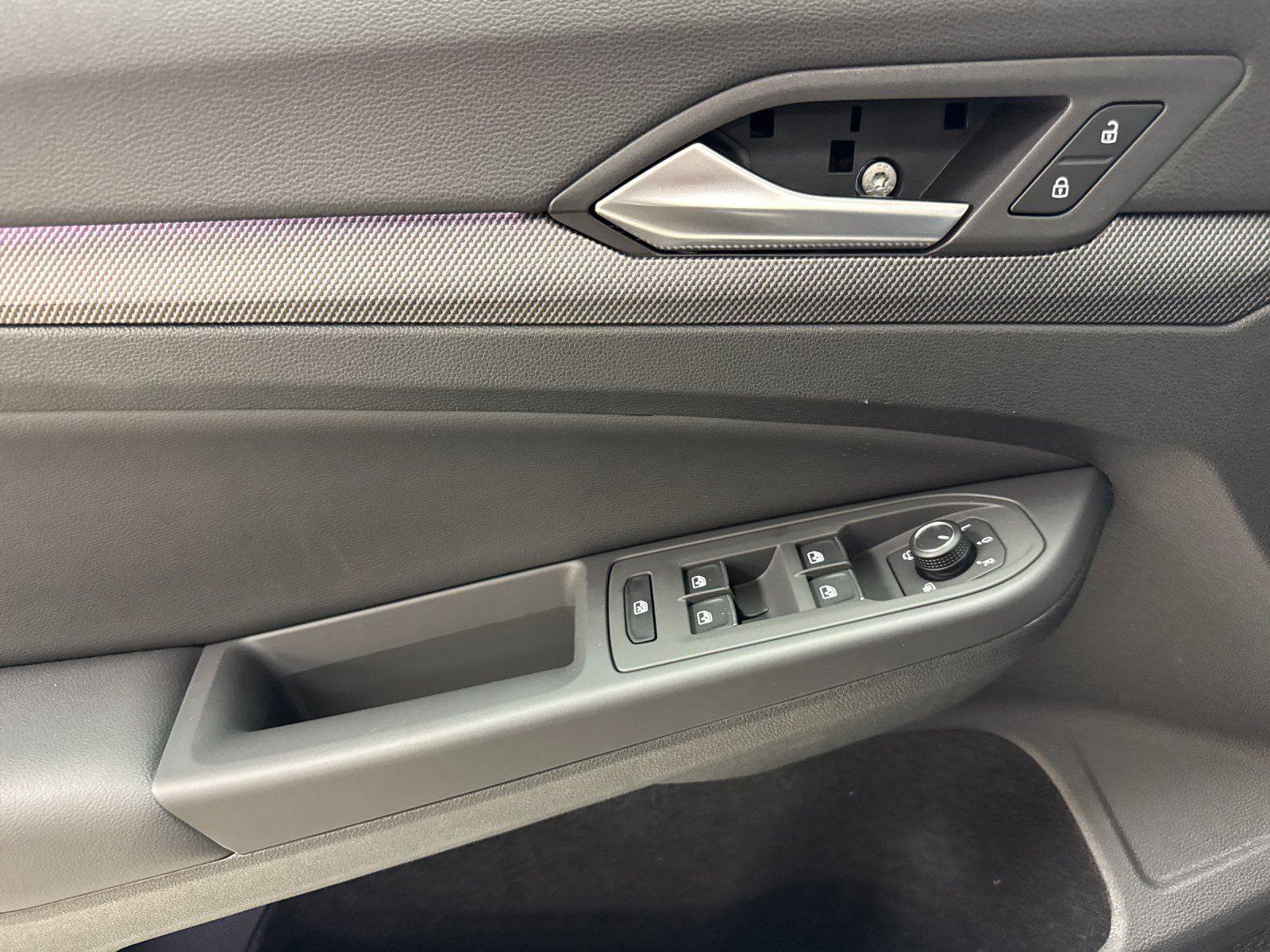 New 2026 Volkswagen Golf AWD/4WD image 10