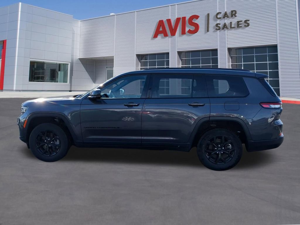 Used 2024 Jeep Grand Cherokee L Laredo image 10