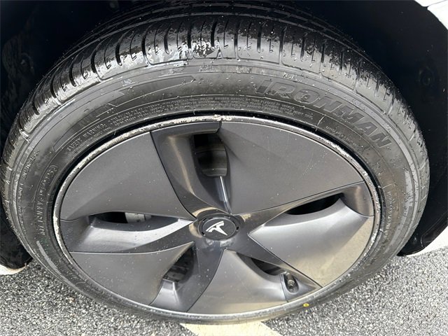 Used 2018 Tesla Model 3 Mid Range image 12