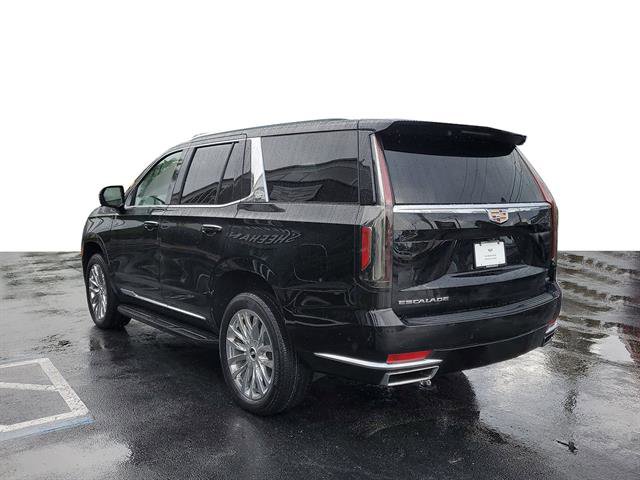 Certified 2024 Cadillac Escalade Premium Luxury AWD/4WD image 3