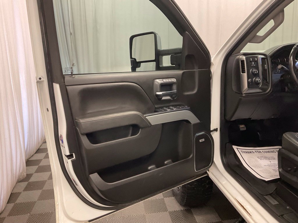 Used 2019 Chevrolet Silverado 2500 LTZ w/ Duramax Plus Package AWD/4WD image 24