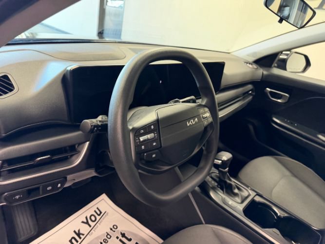 Used 2026 Kia K4 FWD image 13