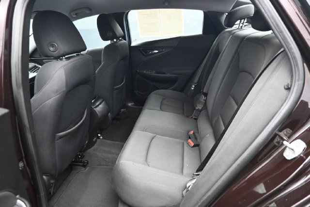 Used 2021 Chevrolet Malibu RS w/ LPO, Convenience Package 2 FWD image 9