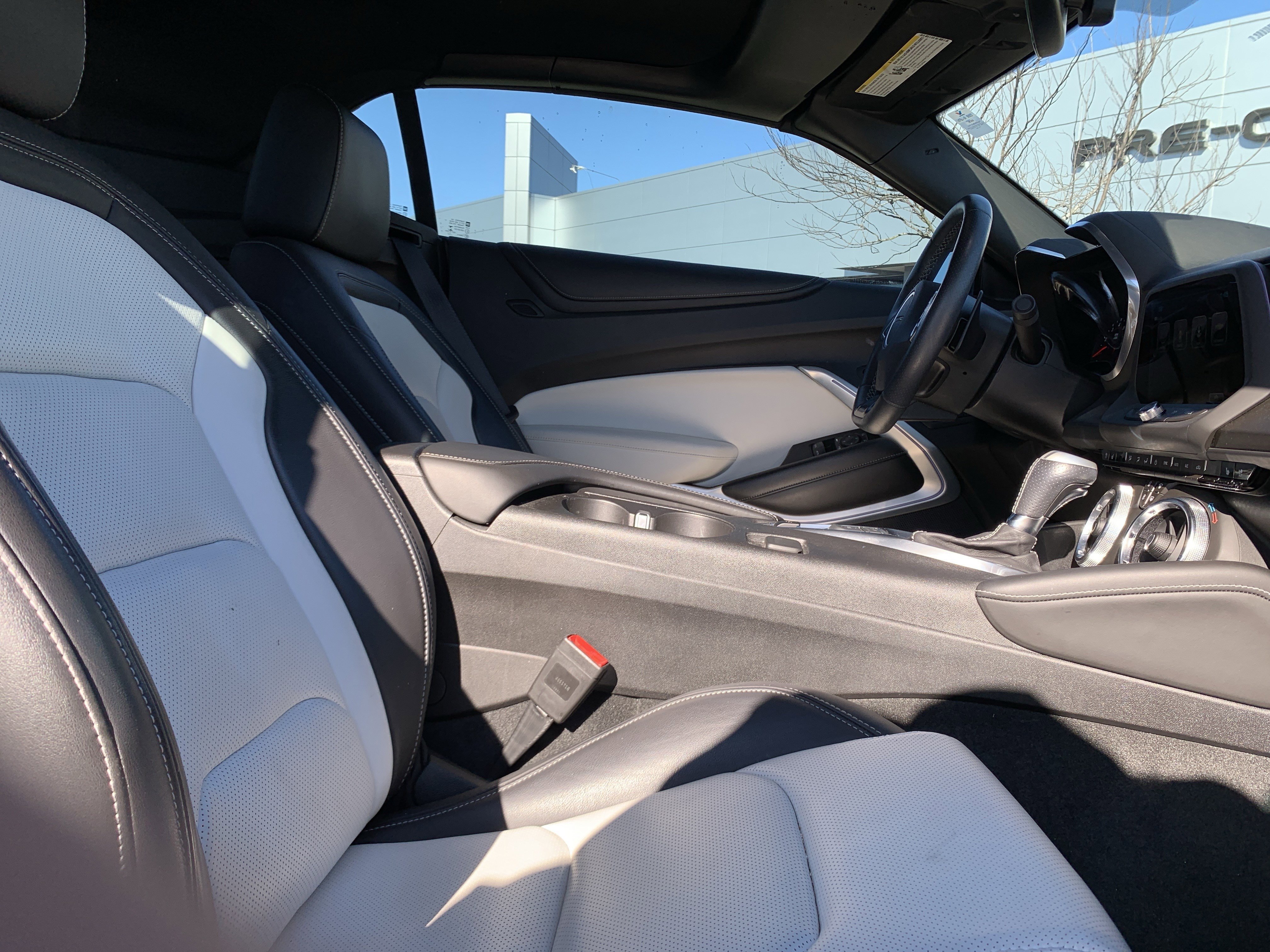 Used 2018 Chevrolet Camaro LT image 35