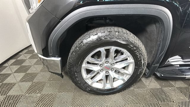 Used 2019 GMC Sierra 1500 SLT w/ SLT Premium Package AWD/4WD image 9