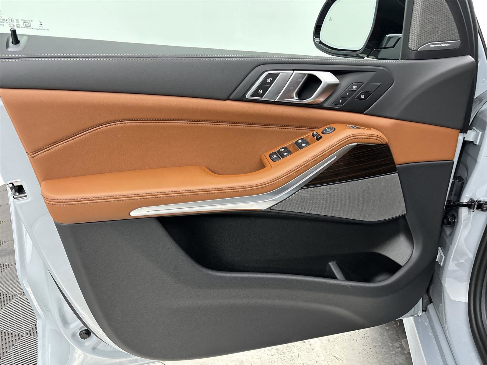 New 2026 BMW X5 xDrive40i w/ M Sport Package image 26