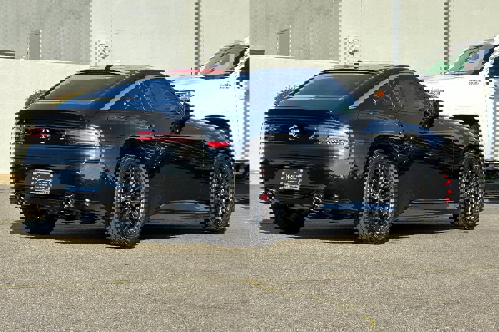 Used 2024 Nissan Z Performance w/ Floor Mat Package video 2