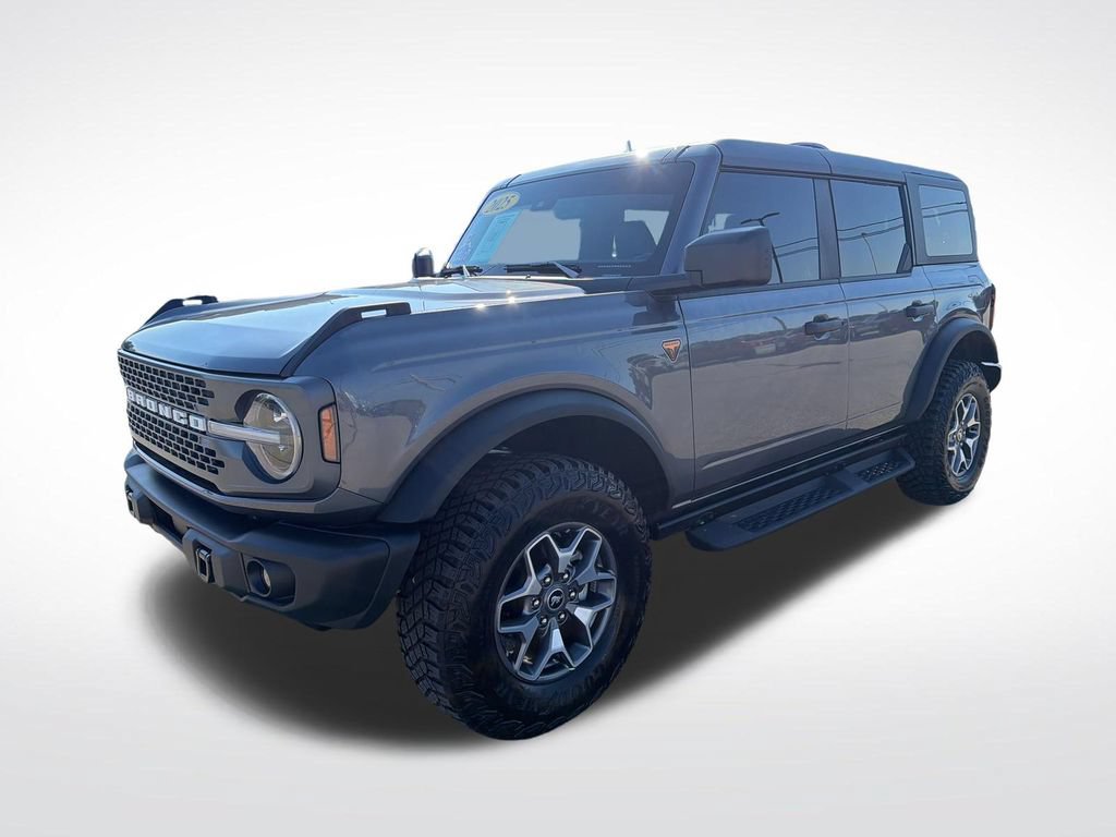 Used 2025 Ford Bronco Badlands AWD/4WD video 3