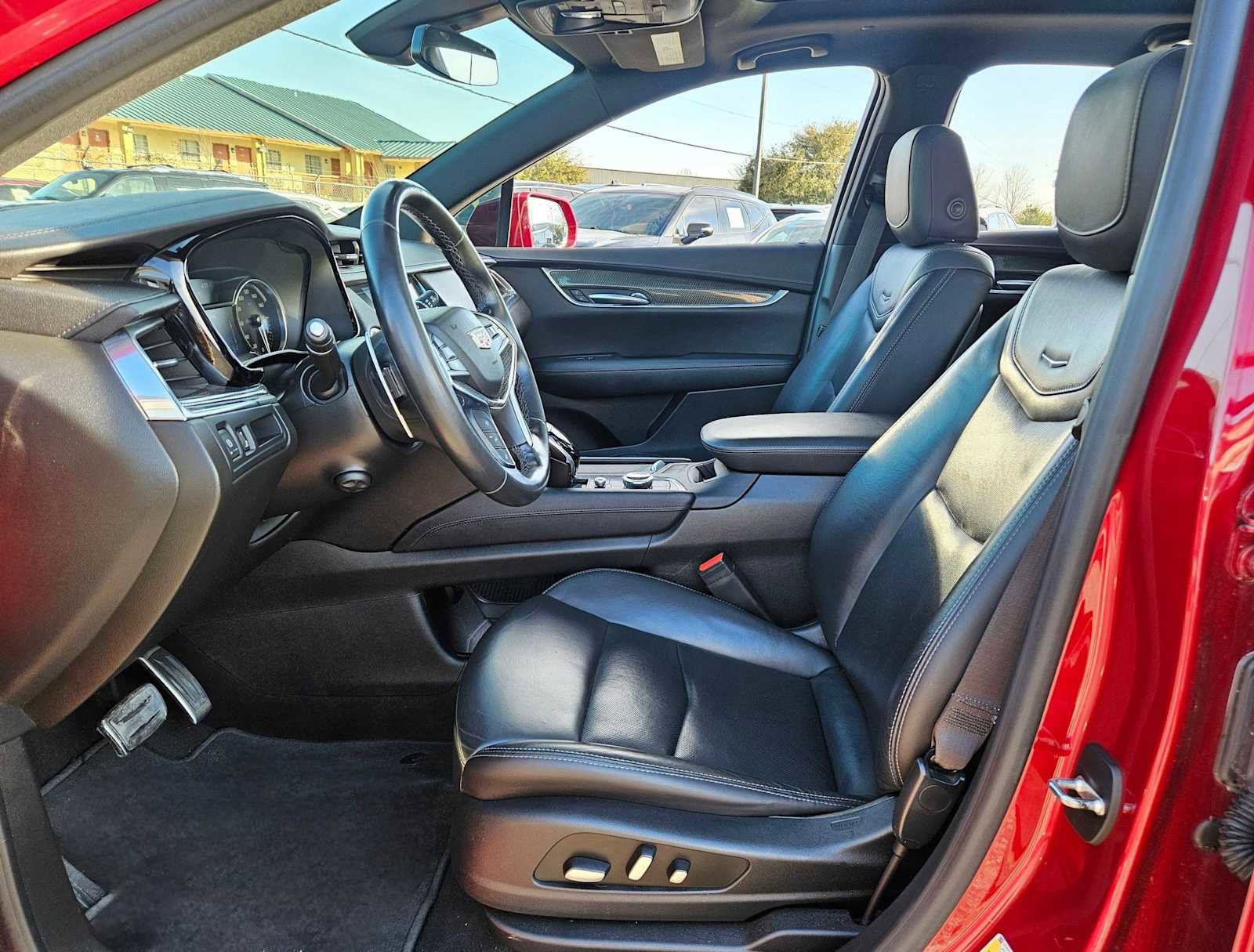 Used 2020 Cadillac XT5 Sportv image 16