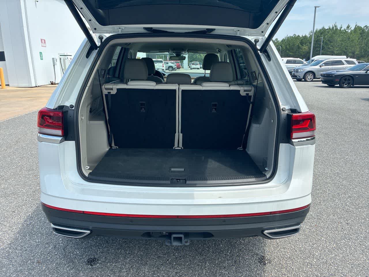Used 2026 Volkswagen Atlas SE FWD image 24