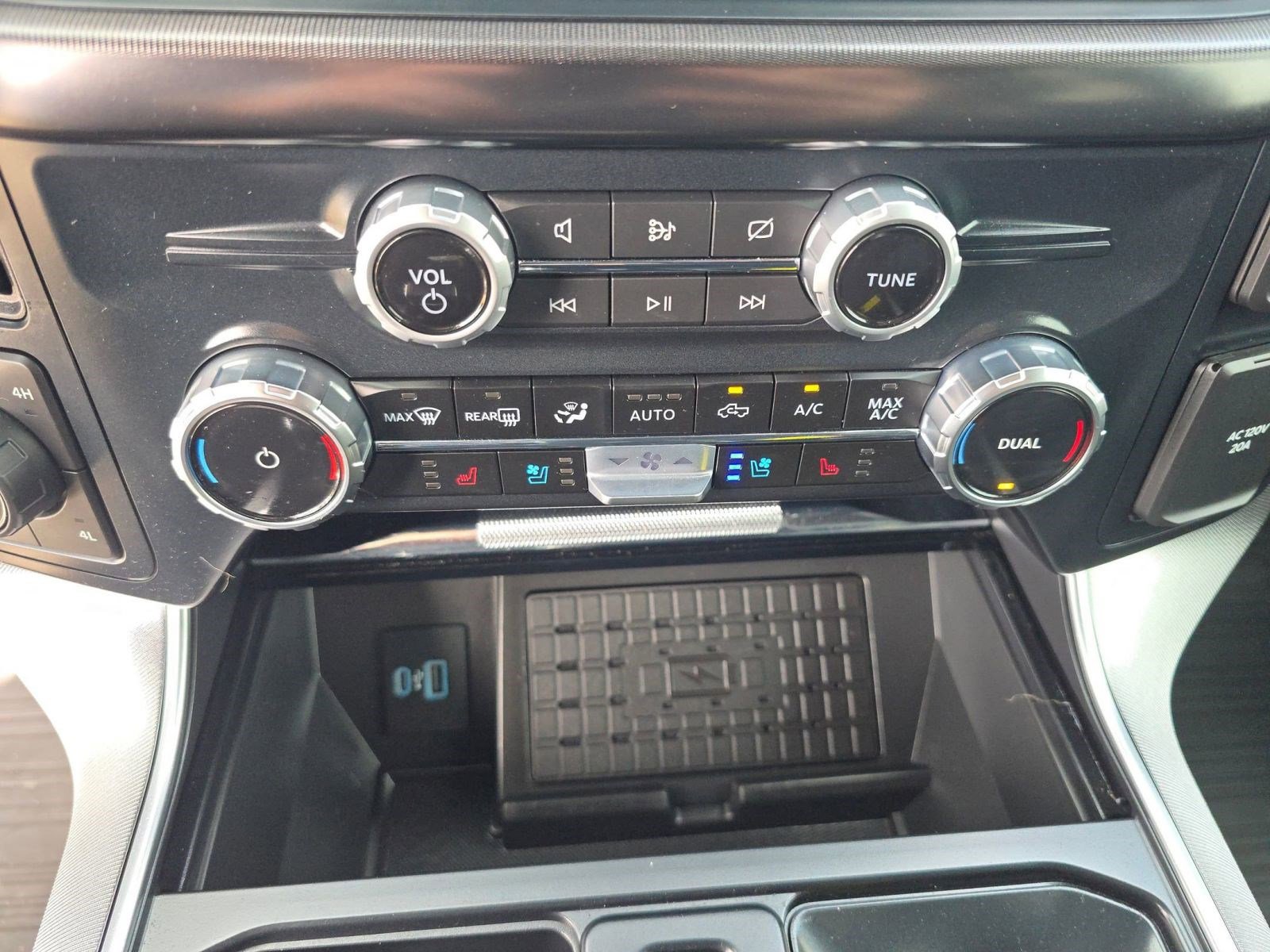 Used 2023 Ford F150 Platinum w/ Equipment Group 701A High image 44