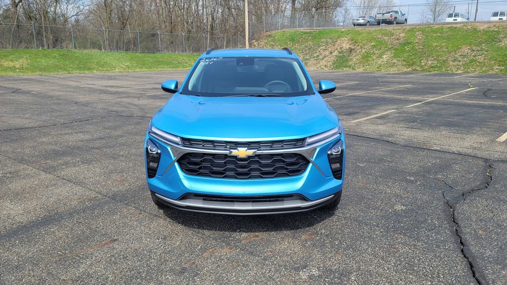 New 2026 Chevrolet Trax LT image 4