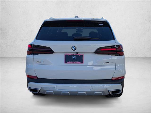 Used 2026 BMW X5 sDrive40i image 7