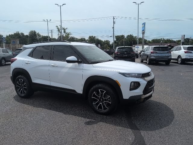 Used 2023 Chevrolet TrailBlazer ACTIV w/ Convenience Package FWD image 11