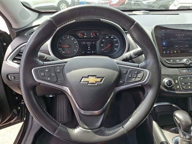 Used 2022 Chevrolet Malibu LT w/ Leather Package image 15