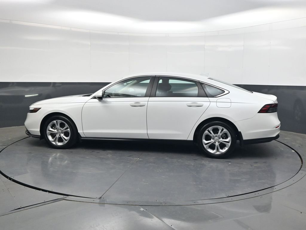 Used 2023 Honda Accord LX image 7