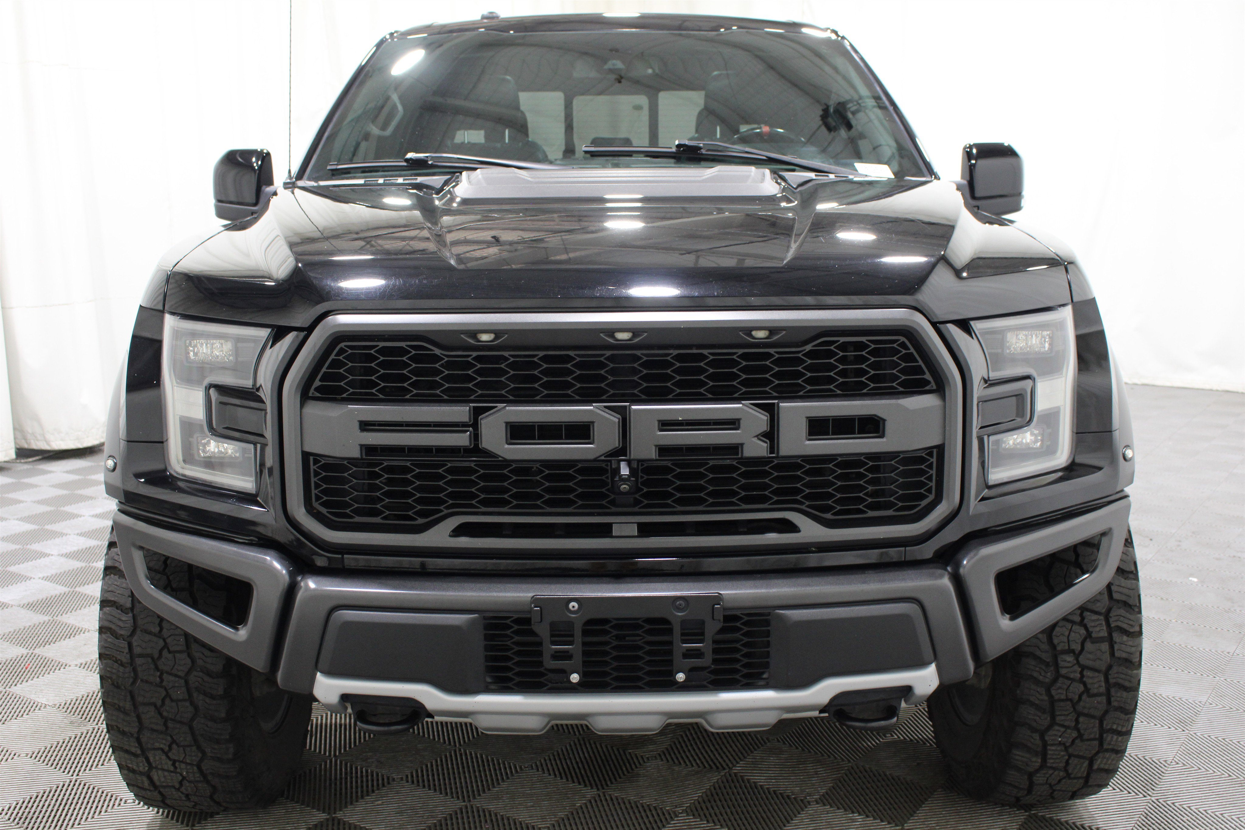 Used 2018 Ford F150 Raptor w/ Equipment Group 802A Luxury image 37
