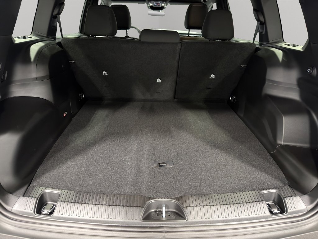 New 2026 Jeep Cherokee Laredo image 8