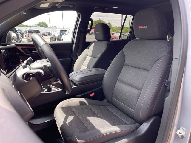 Used 2024 Chevrolet Traverse Z71 w/ Enhanced Driving Package AWD/4WD image 21