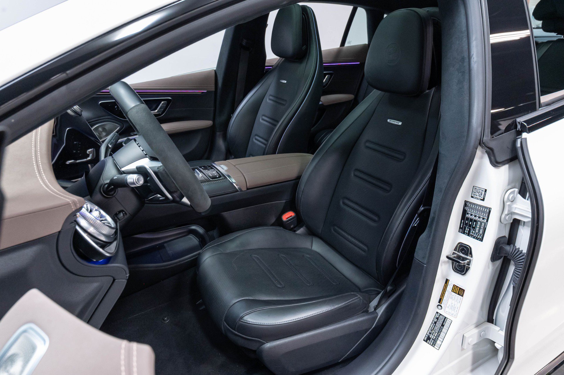 Used 2023 Mercedes-Benz EQS AMG 4MATIC w/ Trim Level Package image 7