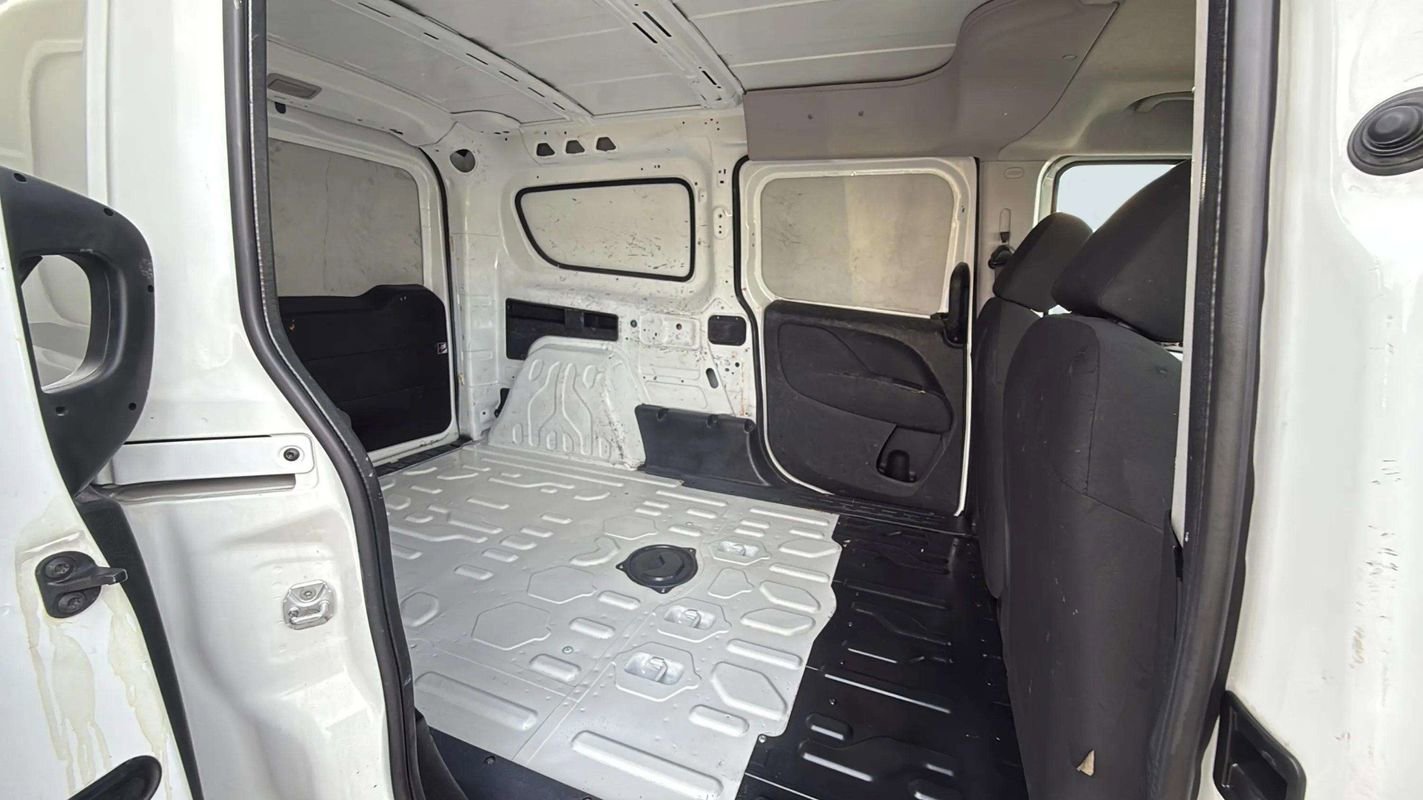 Used 2019 RAM ProMaster City Tradesman image 16