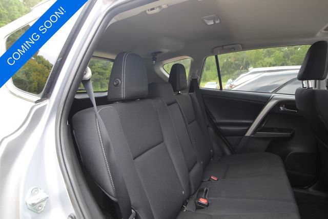 Used 2018 Toyota RAV4 XLE w/ Plus Extra Value Package FWD image 7
