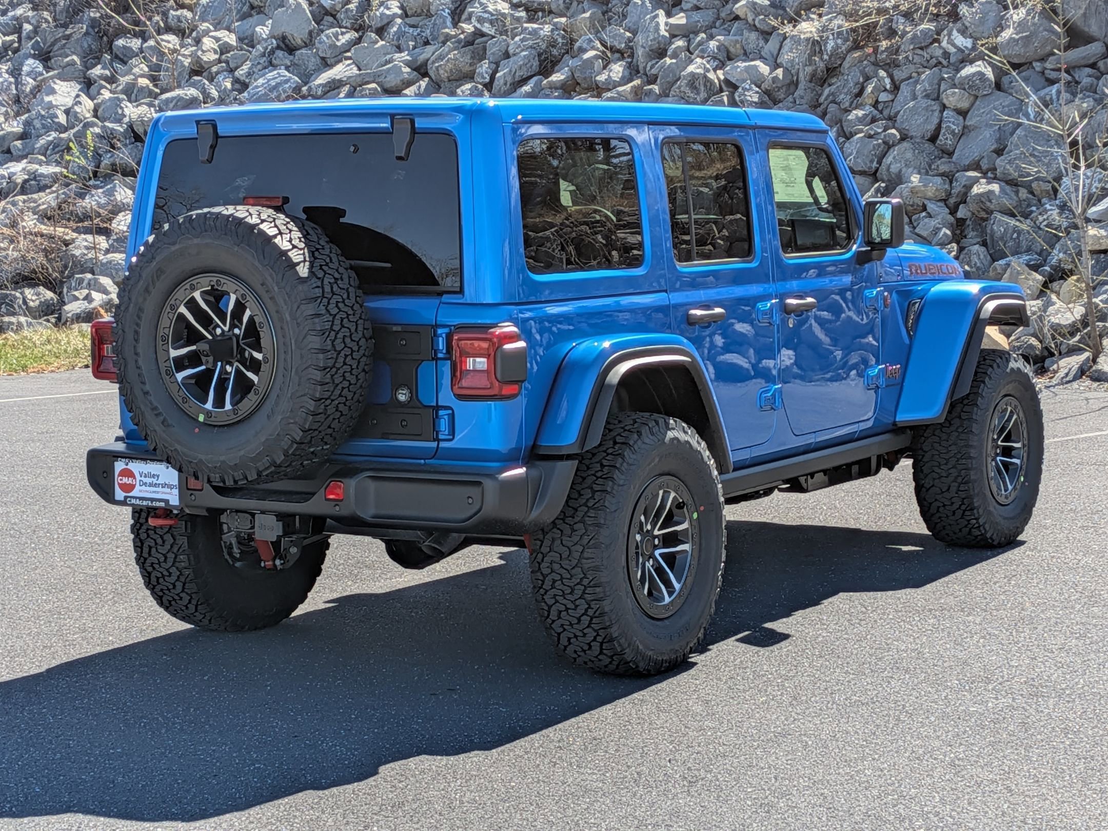 New 2026 Jeep Wrangler Unlimited Rubicon w/ Safety Group image 5