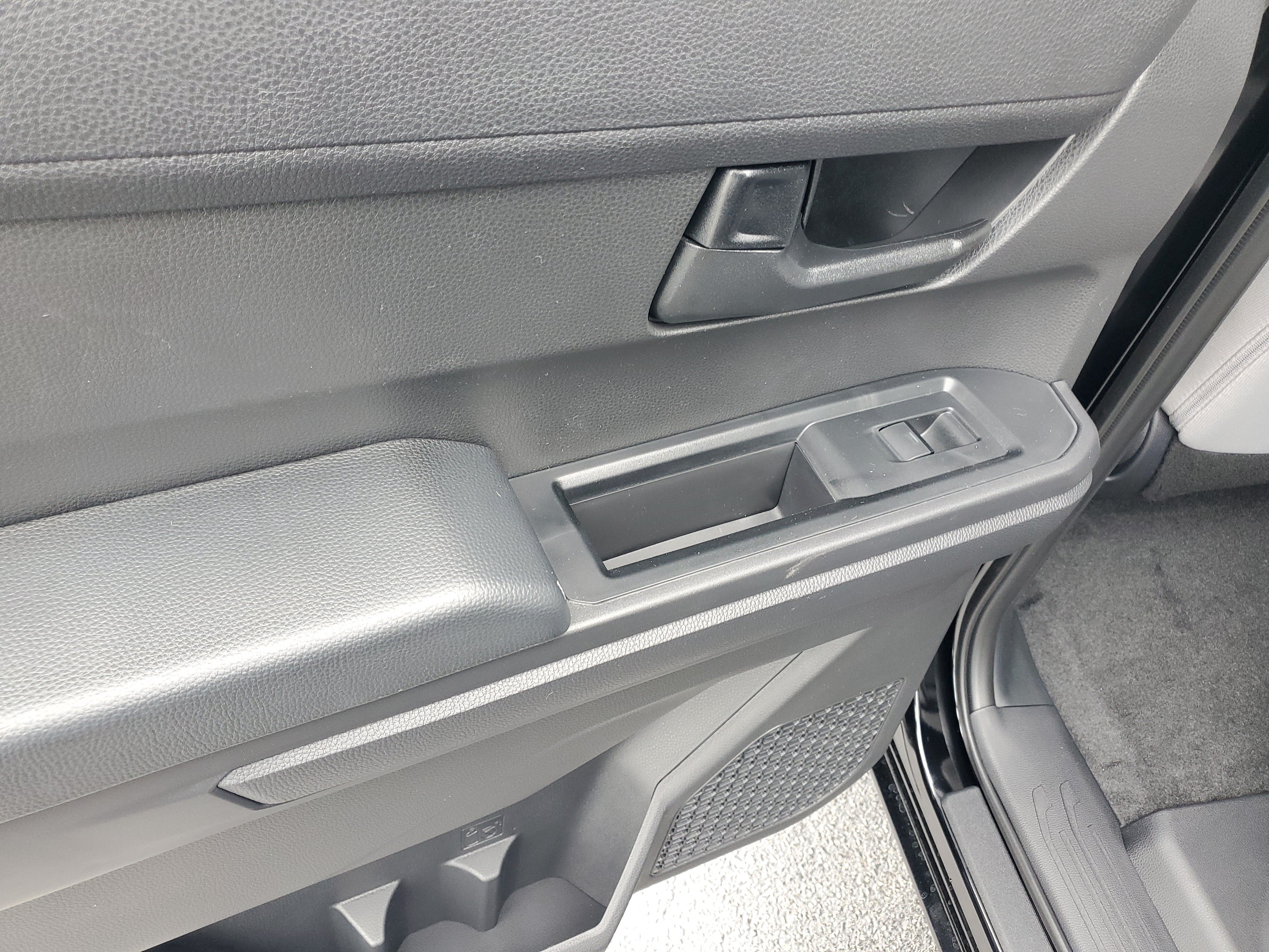 New 2026 Toyota Tacoma SR5 AWD/4WD image 11