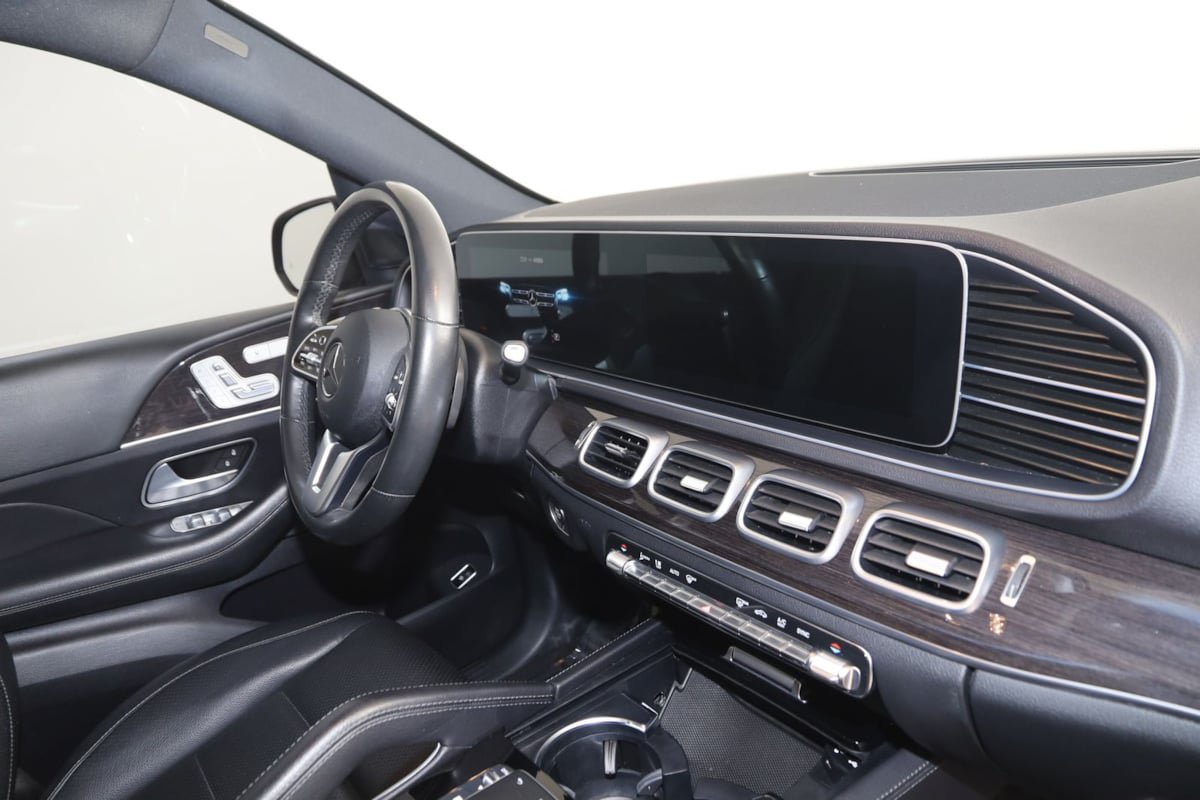 Used 2022 Mercedes-Benz GLE 350 4MATIC w/ Premium Package image 45
