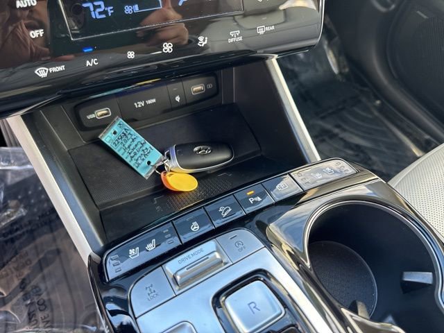 Used 2023 Hyundai Tucson Limited w/ Cargo Package image 12