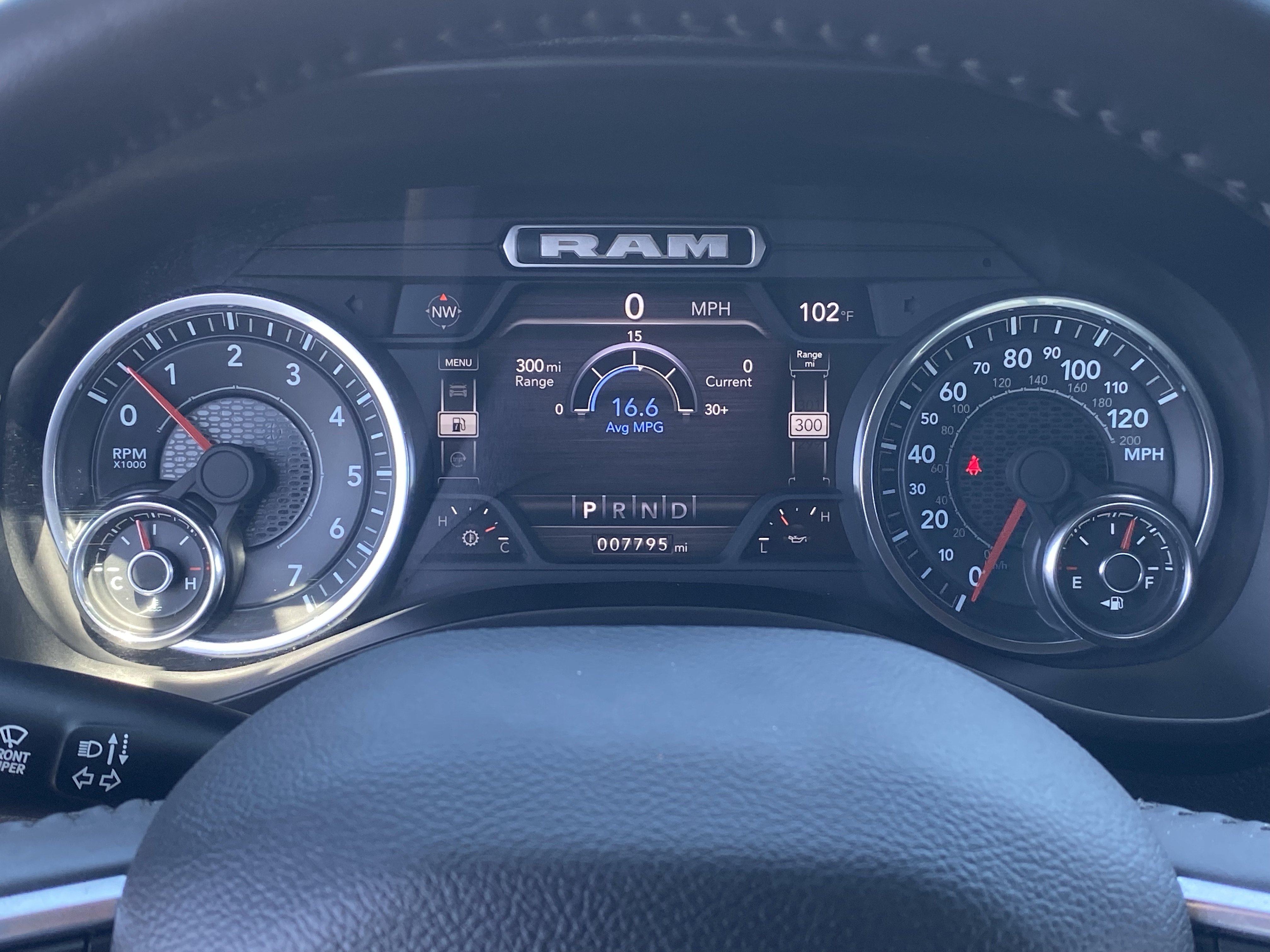 Used 2023 RAM 1500 Laramie AWD/4WD image 28