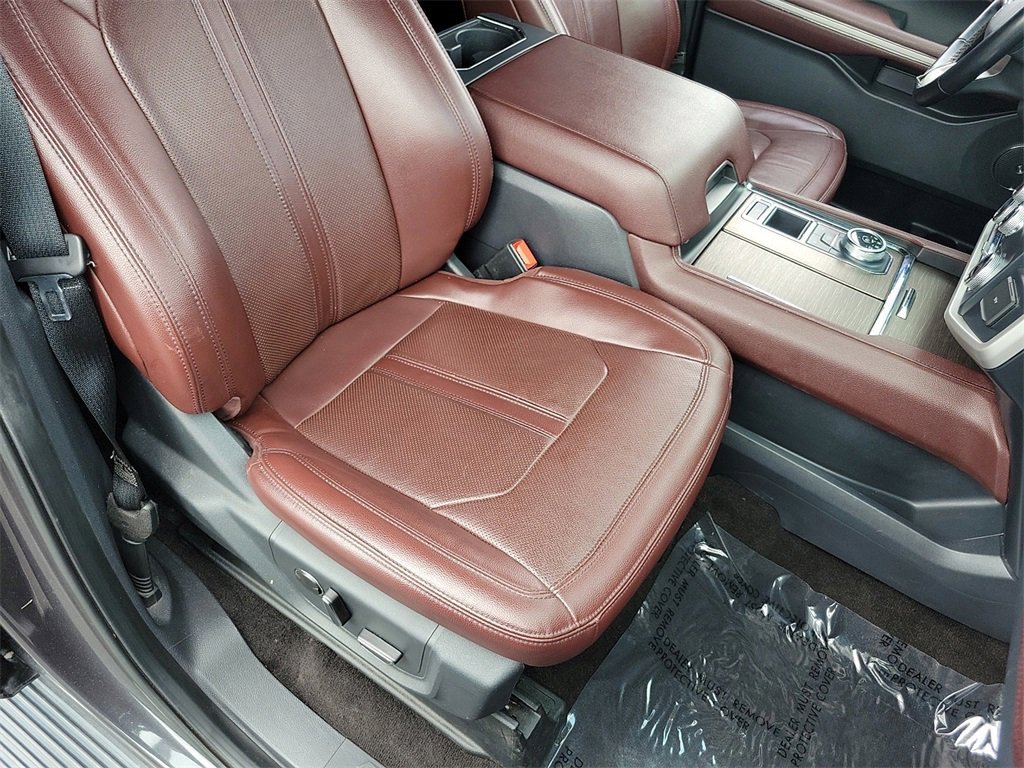 Used 2022 Ford Expedition Max Limited image 21