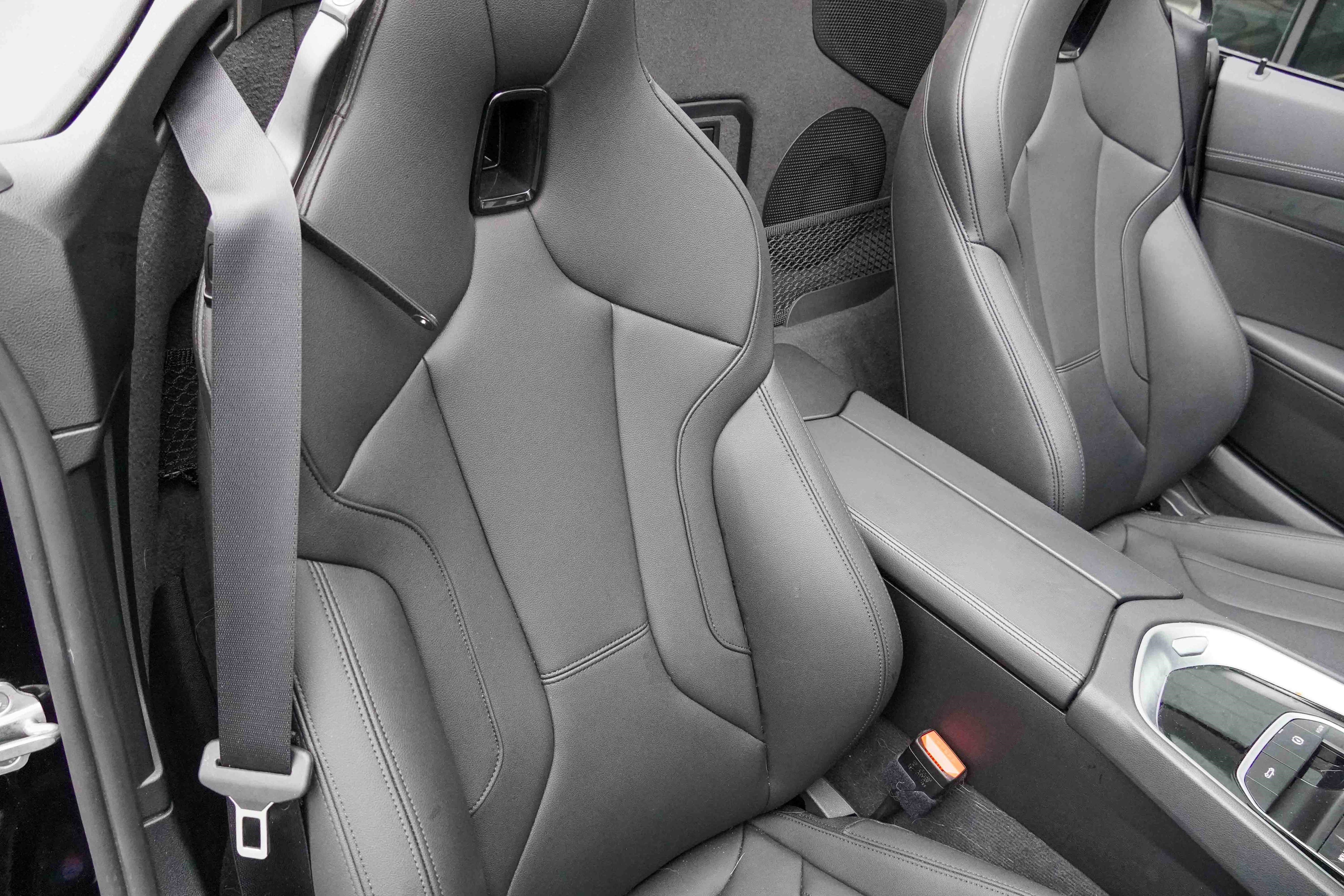 Used 2024 BMW Z4 sDrive30i w/ Shadowloine Package image 14