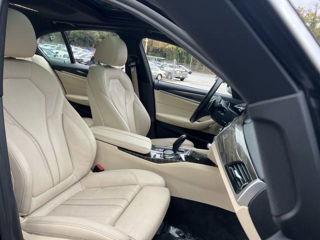 Used 2020 BMW 530i w/ Convenience Package image 32