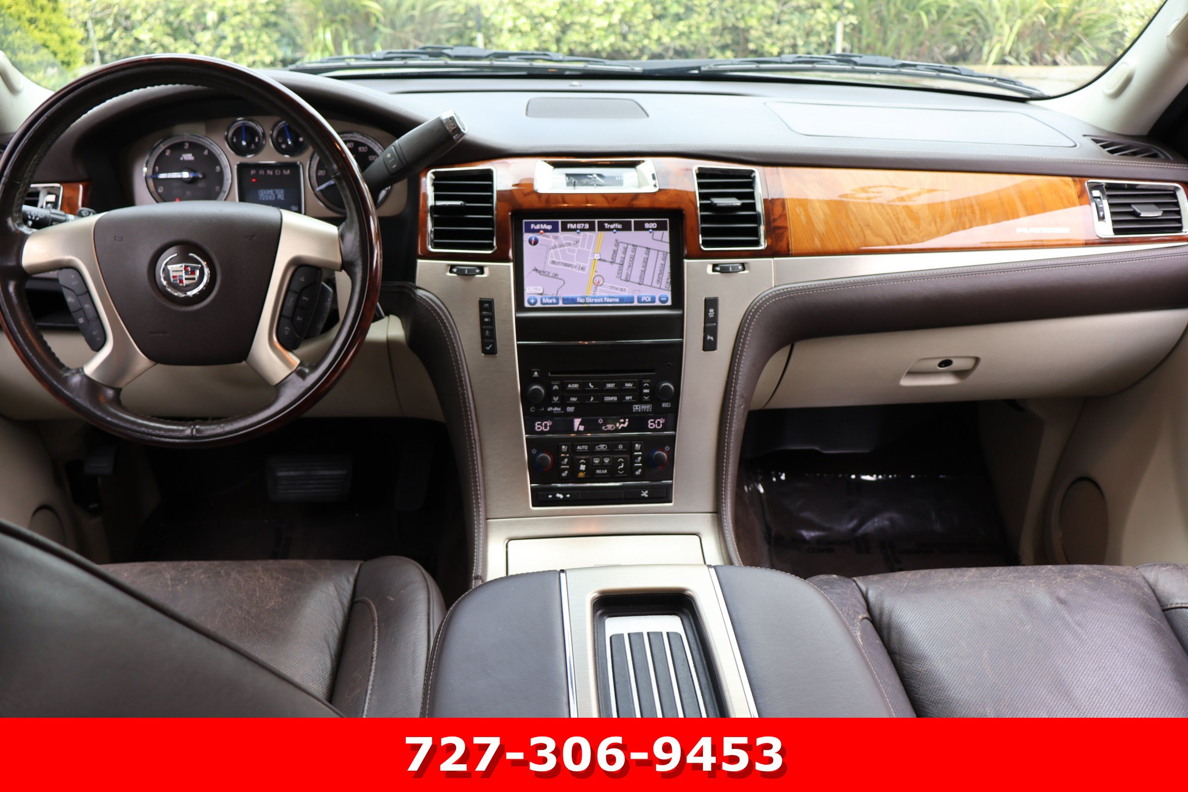 Used 2013 Cadillac Escalade ESV Platinum RWD image 20
