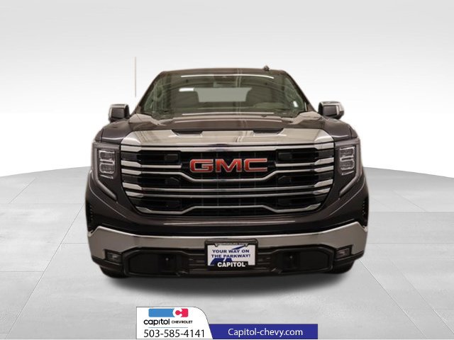 Used 2022 GMC Sierra 1500 SLT AWD/4WD image 8
