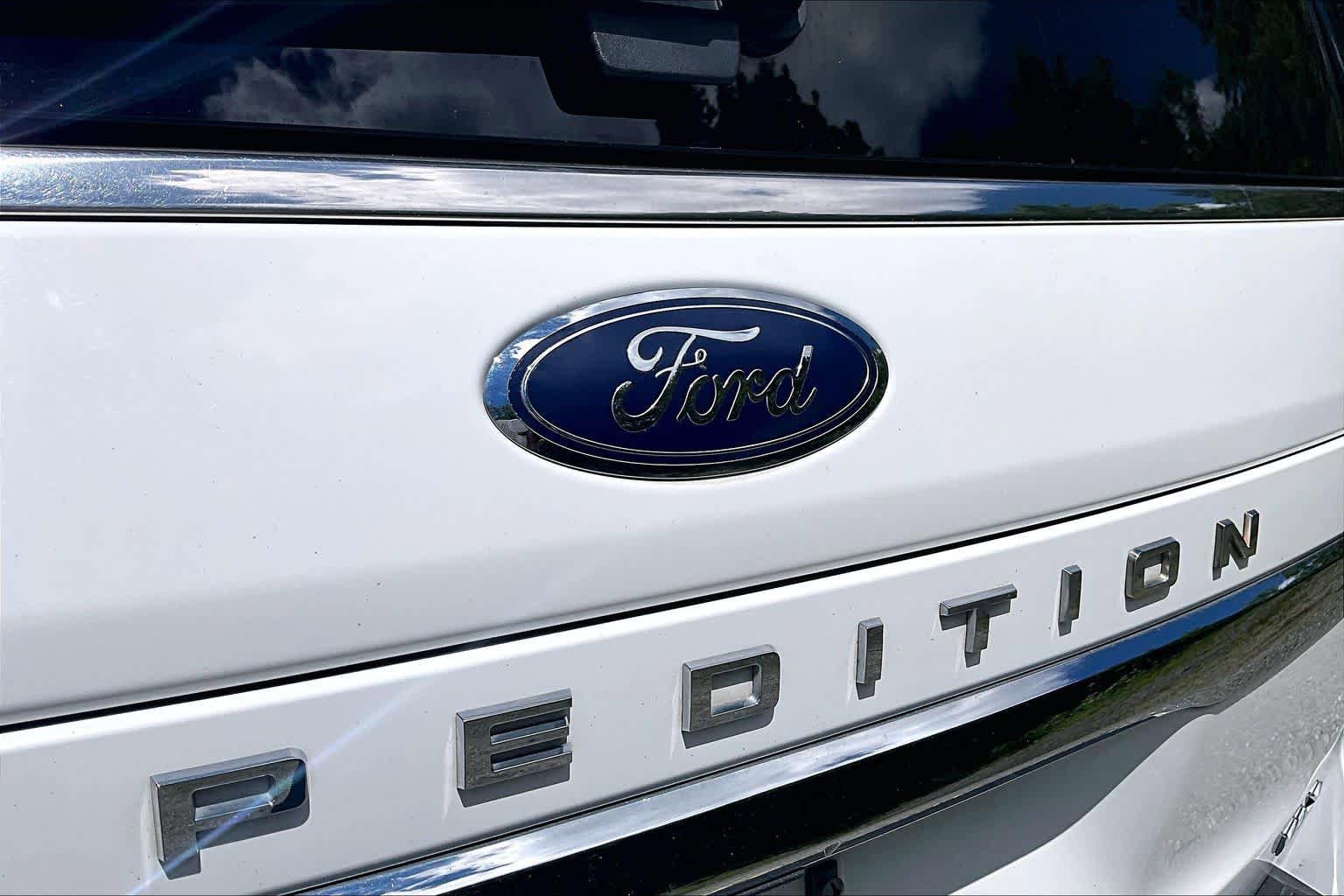 Used 2023 Ford Expedition Max Limited AWD/4WD image 31