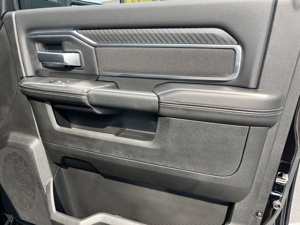 Used 2025 RAM 2500 Big Horn image 19