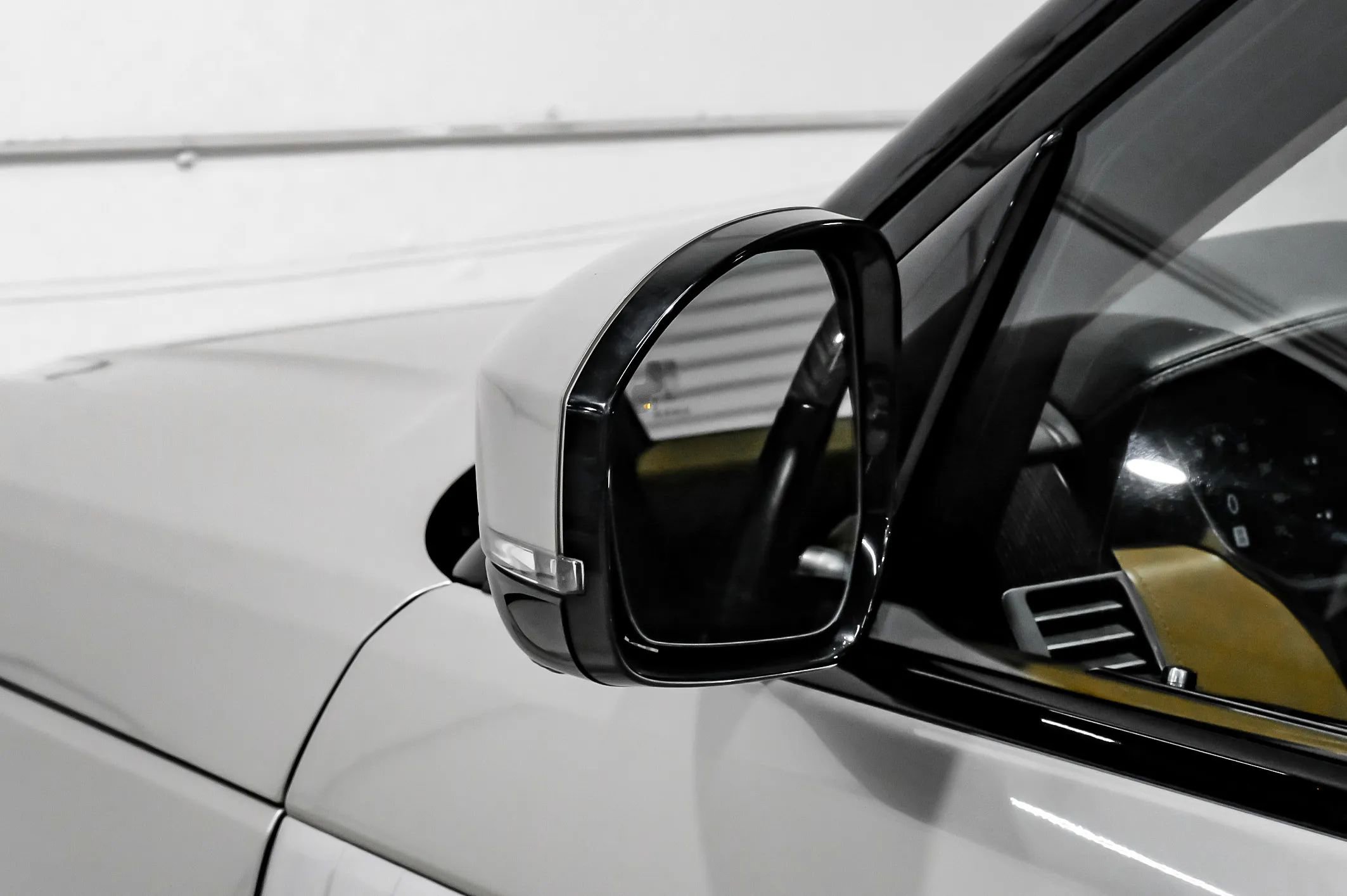 Used 2019 Land Rover Range Rover Long Wheelbase Autobiography image 47