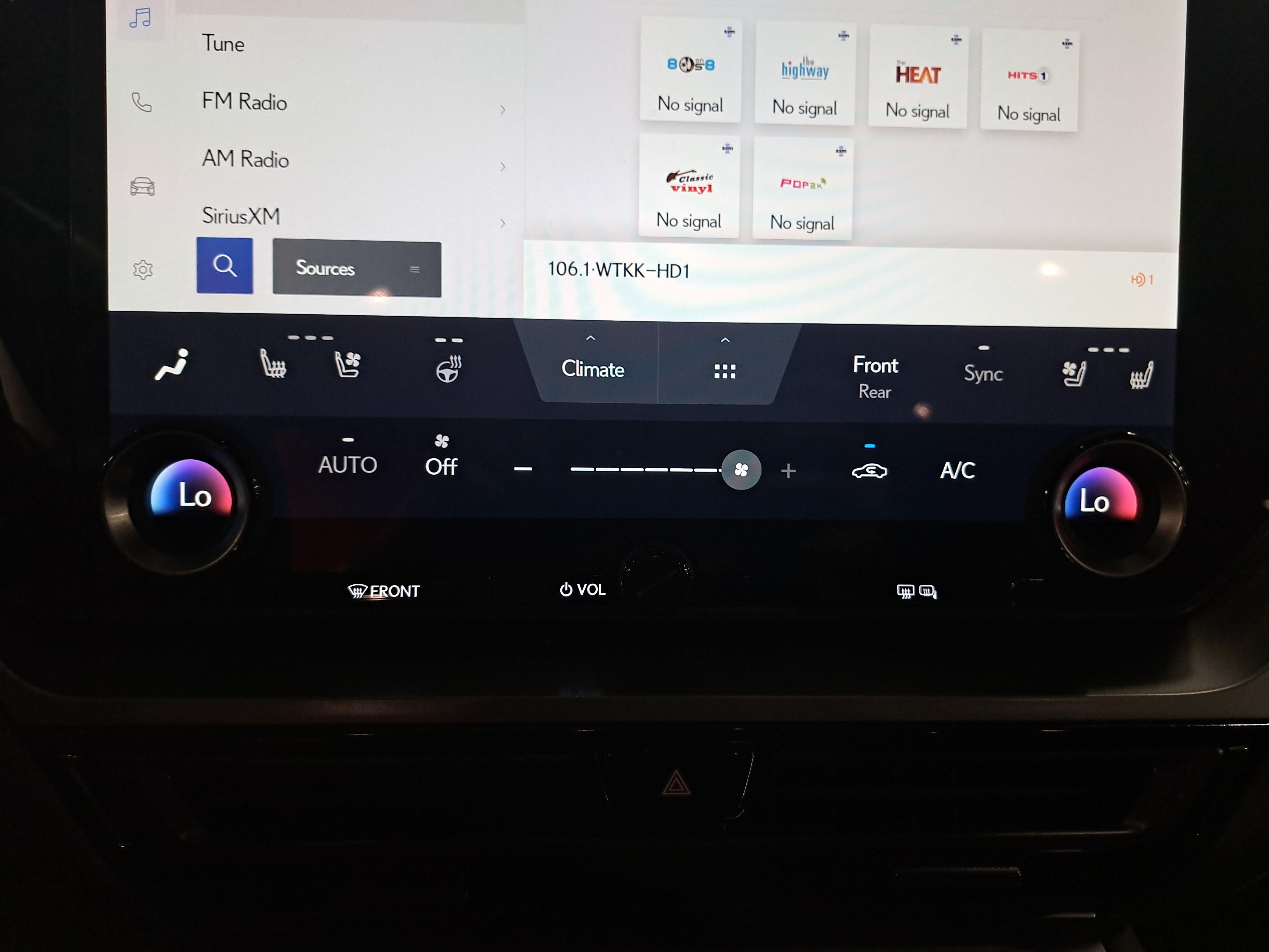 Used 2024 Lexus TX 500h AWD w/ Technology Package image 22