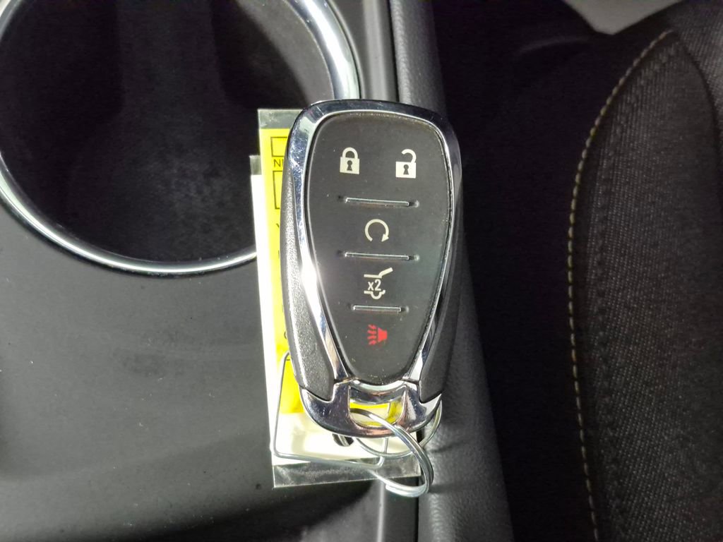 Used 2019 Chevrolet Equinox LT FWD image 27