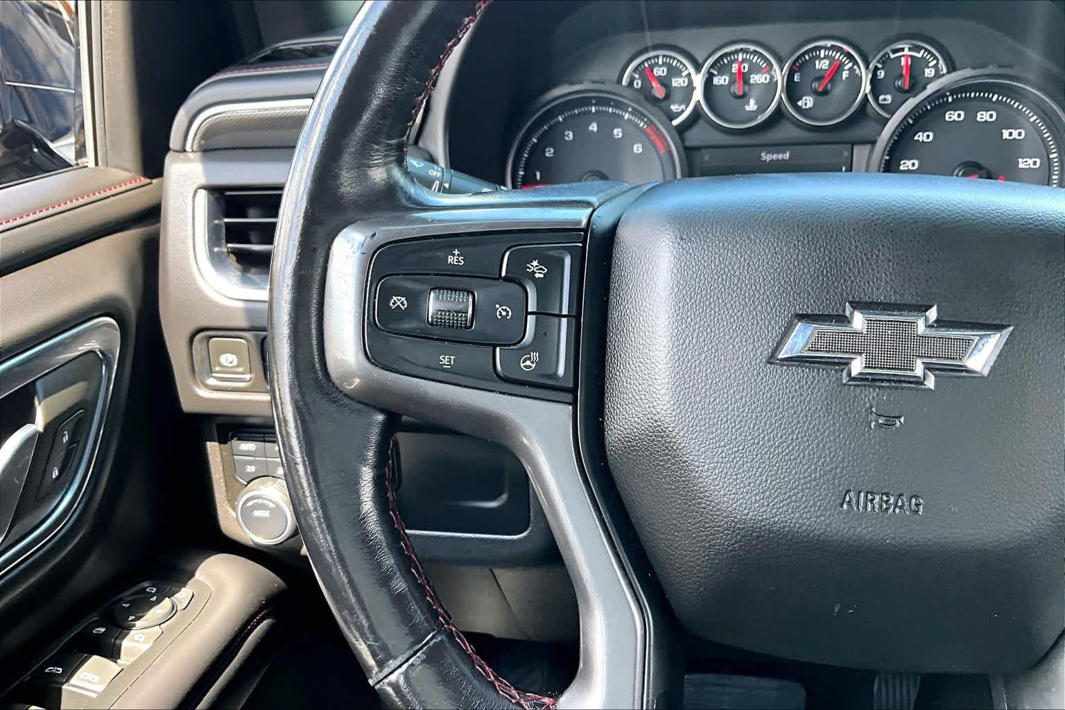 Used 2021 Chevrolet Tahoe RST w/ Luxury Package AWD/4WD image 24