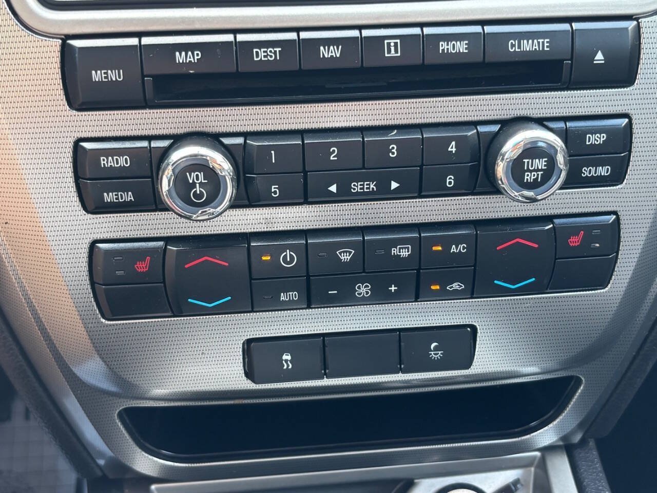 Used 2010 Ford Fusion Hybrid FWD image 23